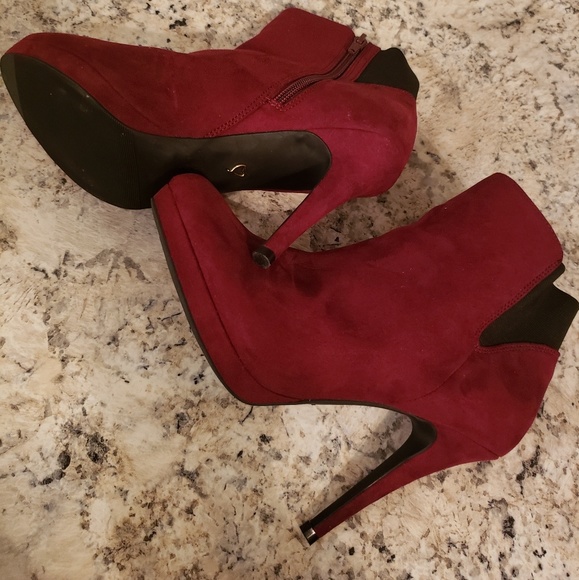 Thalia Sodi Briea Burgandy Ankle Boots - Picture 4 of 4